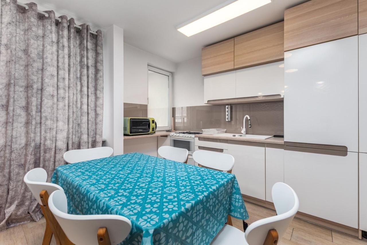 Emilii Plater 47 By Homeprime Varsovia Exterior foto